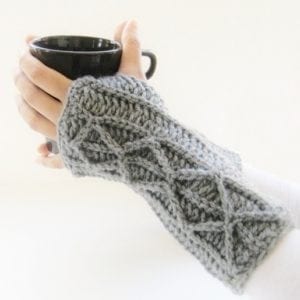 Fingerless-Mitts-Crochet-Pattern-1