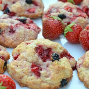 Berry Shortcake Cookies, shared by Big Rigs 'n lil' Cookies